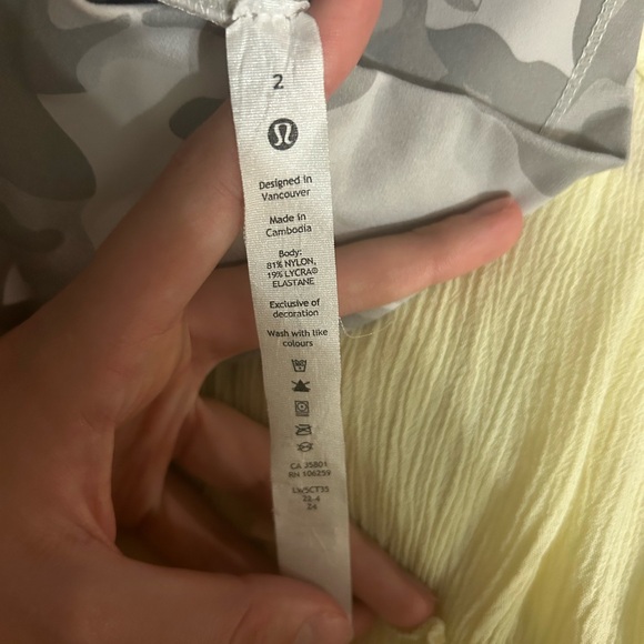 Lululemon Wunder Under Super Highrise Tight Luxtreme 28” Incognito Camo SZ 2 - Picture 4 of 4